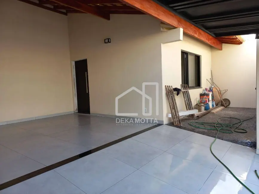 Foto 2 de Casa com 3 quartos à venda, 200m2 em Alto Umuarama, Uberlandia - MG