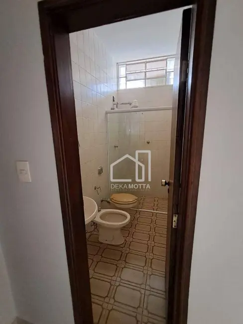 Foto 6 de Casa com 3 quartos à venda, 400m2 em Brasil, Uberlandia - MG