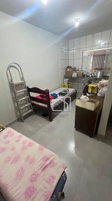 Casa com 3 quartos à venda, 350m2 em Planalto, Uberlandia - MG - imagem 4 Foto 4 de Casa com 3 quartos à venda, 350m2 em Planalto, Uberlandia - MG