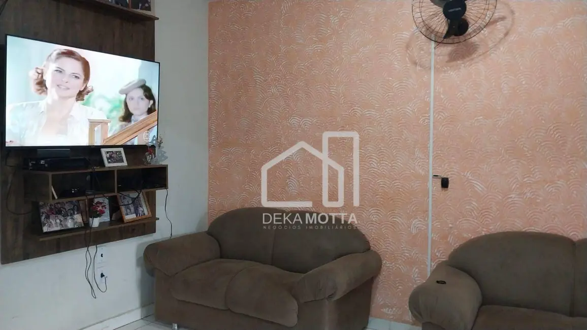 Foto 3 de Casa com 5 quartos à venda, 240m2 em Planalto, Uberlandia - MG