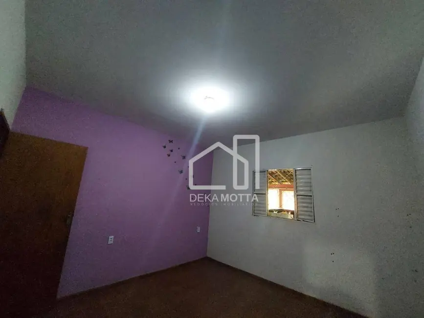 Foto 2 de Casa com 3 quartos à venda, 250m2 em Planalto, Uberlandia - MG