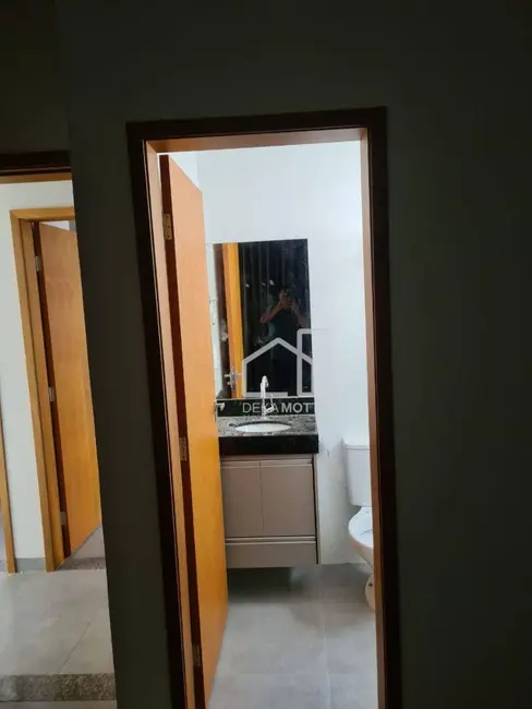 Apartamento com 2 quartos à venda, 64m2 em Santa Mônica, Uberlandia - MG - imagem 9 Foto 9 de Apartamento com 2 quartos à venda, 64m2 em Santa Mônica, Uberlandia - MG
