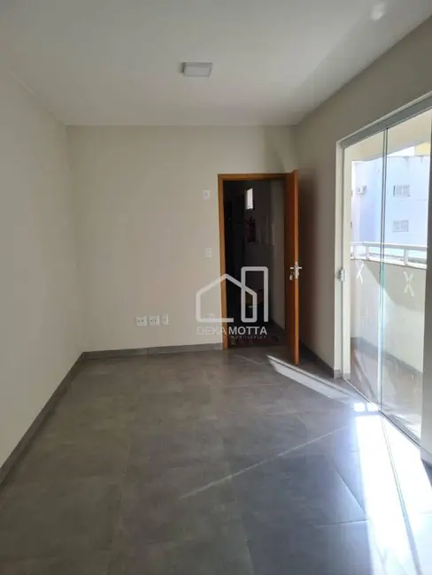 Apartamento com 2 quartos à venda, 64m2 em Santa Mônica, Uberlandia - MG - imagem 4 Foto 4 de Apartamento com 2 quartos à venda, 64m2 em Santa Mônica, Uberlandia - MG