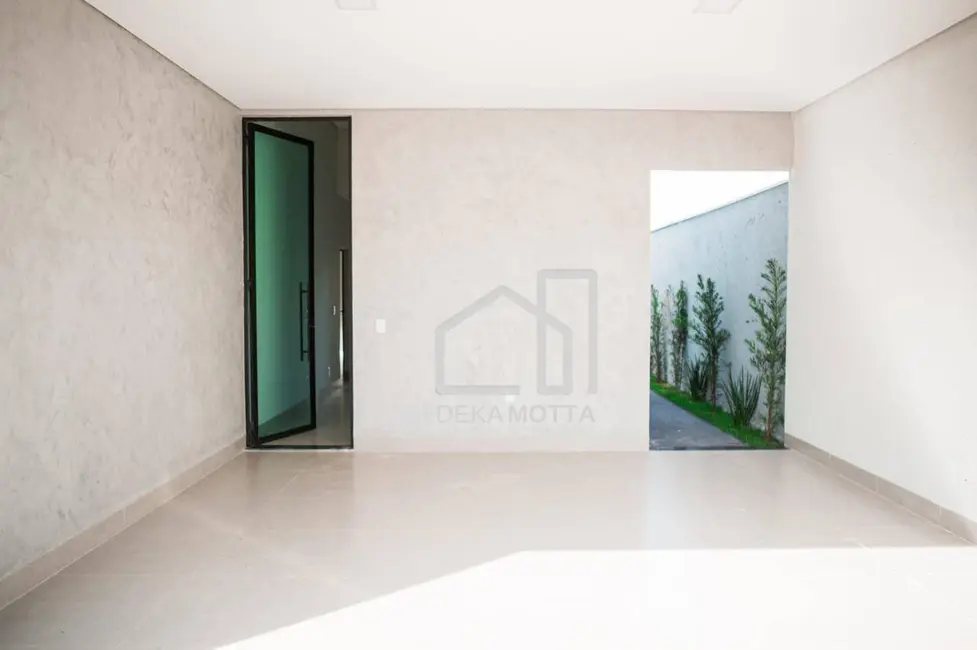 Casa com 3 quartos à venda, 250m2 em Uberlandia - MG - imagem 6 Foto 6 de Casa com 3 quartos à venda, 250m2 em Uberlandia - MG