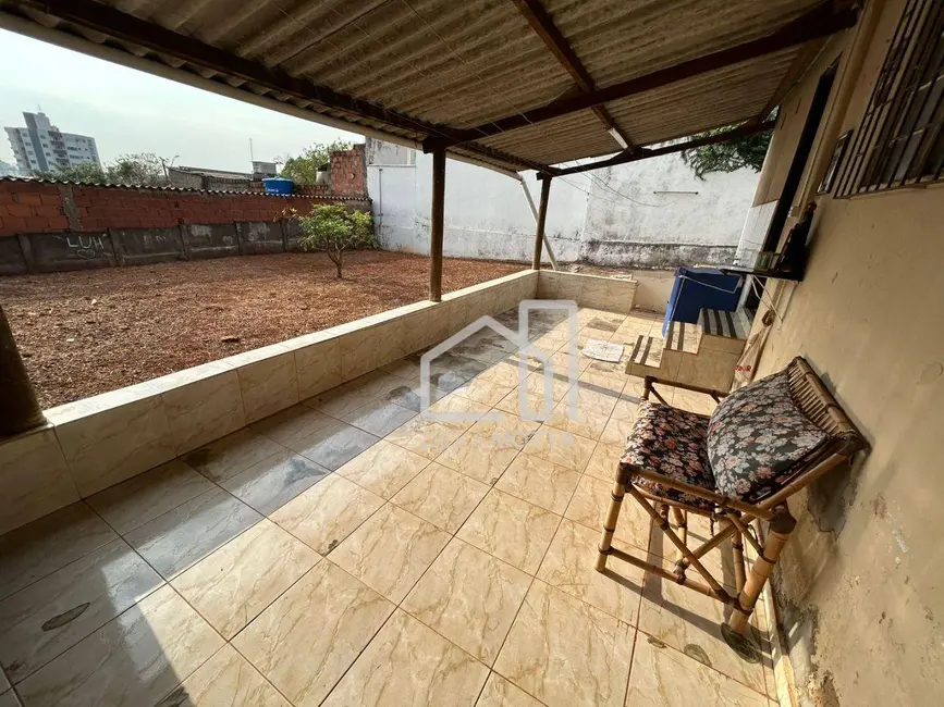 Foto 5 de Casa com 3 quartos à venda, 375m2 em Tubalina, Uberlandia - MG