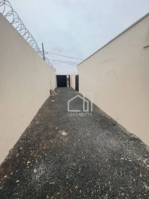 Casa com 1 quarto à venda, 125m2 em São Jorge, Uberlandia - MG - imagem 5 Foto 5 de Casa com 1 quarto à venda, 125m2 em São Jorge, Uberlandia - MG
