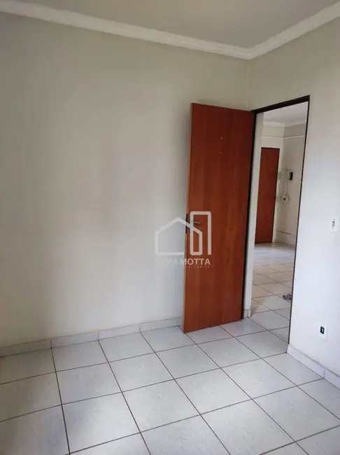 Foto 3 de Apartamento com 2 quartos à venda em Laranjeiras, Uberlandia - MG