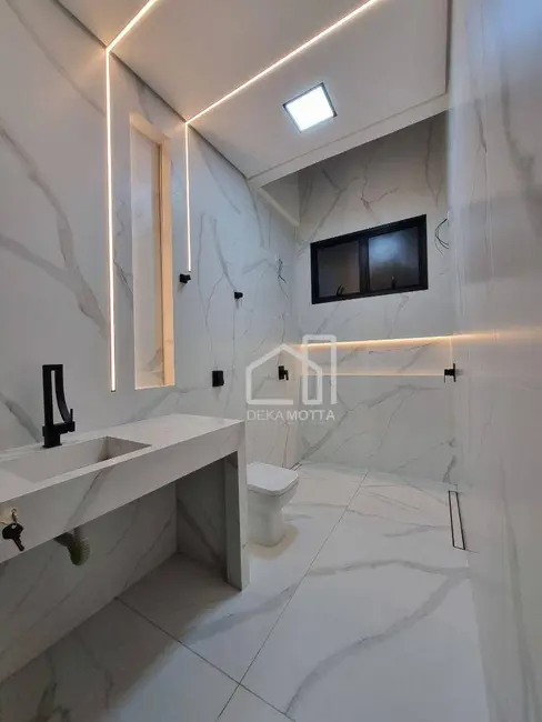 Foto 2 de Casa com 3 quartos à venda, 286m2 em Grand Ville, Uberlandia - MG