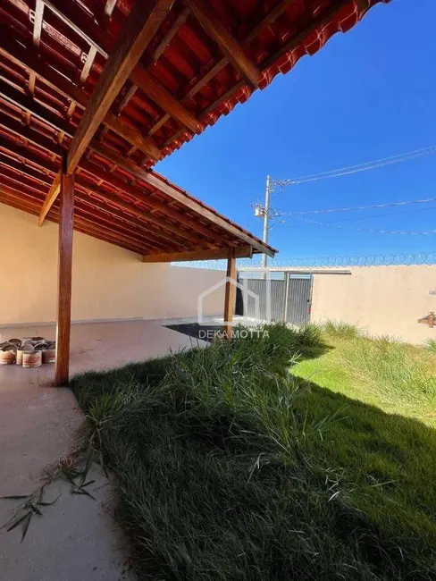 Foto 3 de Casa com 2 quartos à venda, 250m2 em Uberlandia - MG