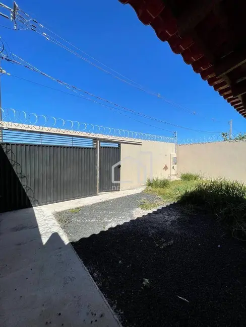 Foto 2 de Casa com 2 quartos à venda, 250m2 em Uberlandia - MG