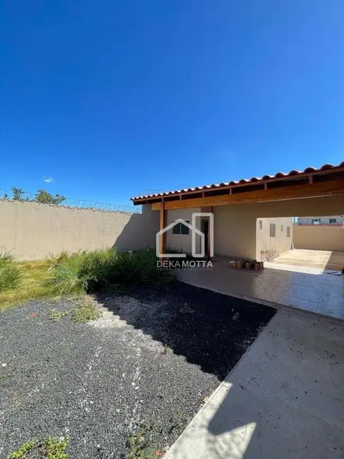 Foto 1 de Casa com 2 quartos à venda, 250m2 em Uberlandia - MG