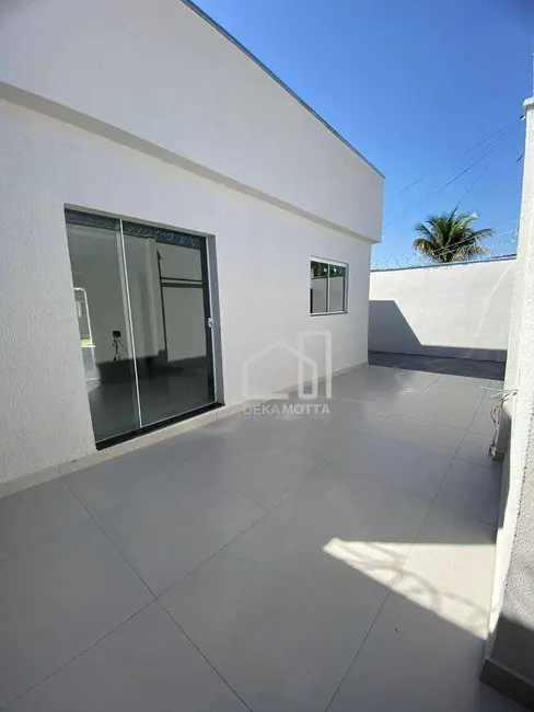 Foto 1 de Casa com 4 quartos à venda, 250m2 em Uberlandia - MG