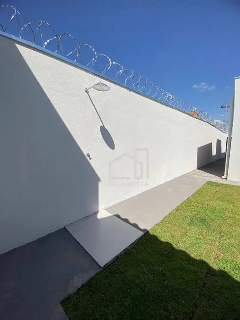 Foto 9 de Casa com 4 quartos à venda, 250m2 em Uberlandia - MG