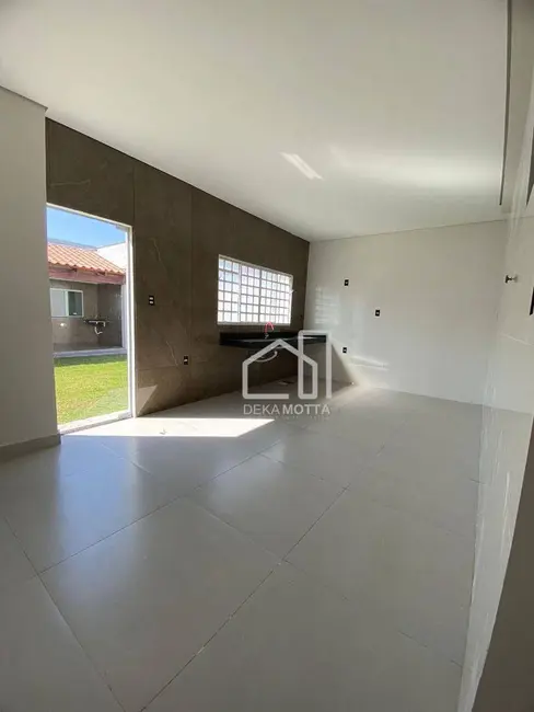 Foto 2 de Casa com 4 quartos à venda, 250m2 em Uberlandia - MG