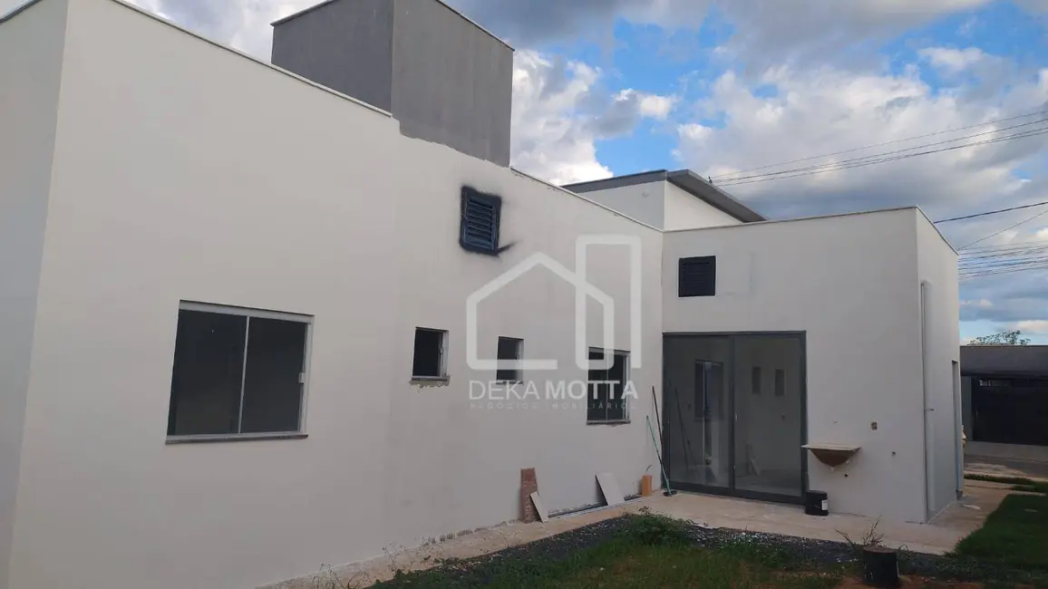 Foto 4 de Casa com 2 quartos à venda, 250m2 em Uberlandia - MG