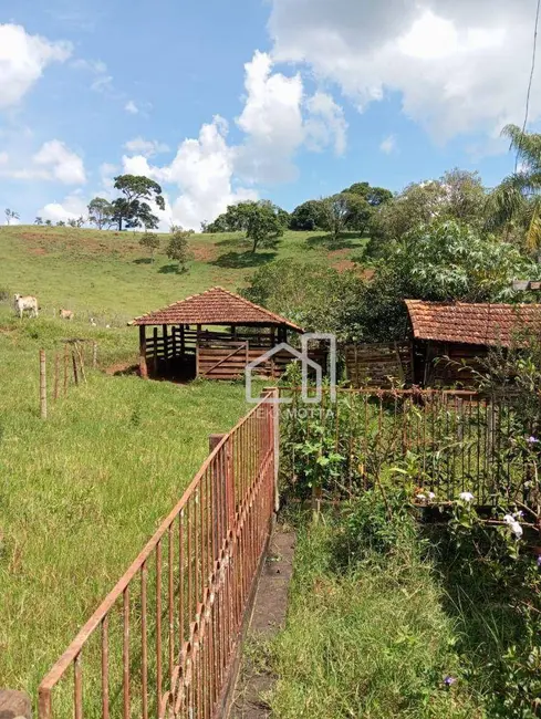 Sítio / Rancho à venda, 135000m2 em Área Rural de Patos de Minas, Patos De Minas - MG - imagem 7 Foto 7 de Sítio / Rancho à venda, 135000m2 em Área Rural de Patos de Minas, Patos De Minas - MG