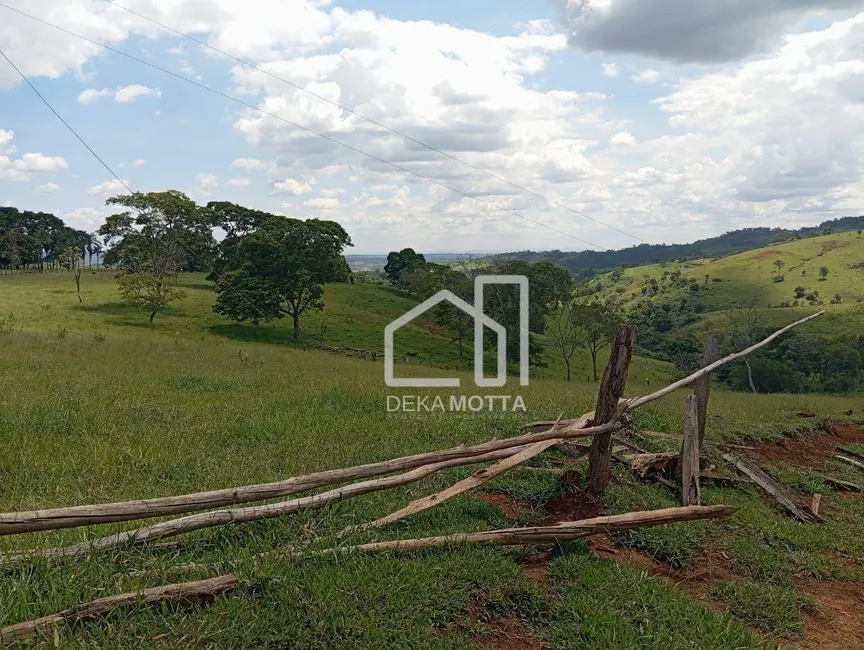 Sítio / Rancho à venda, 135000m2 em Área Rural de Patos de Minas, Patos De Minas - MG - imagem 4 Foto 4 de Sítio / Rancho à venda, 135000m2 em Área Rural de Patos de Minas, Patos De Minas - MG