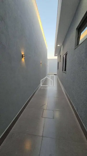 Foto 7 de Casa com 3 quartos à venda, 180m2 em Jardim Brasília, Uberlandia - MG