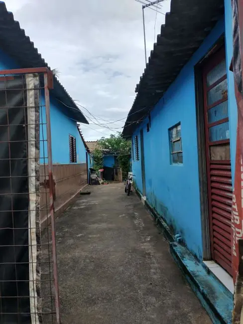 Foto 4 de Casa com 3 quartos à venda, 360m2 em Jardim Ipanema, Uberlandia - MG