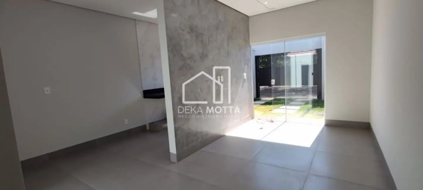 Foto 1 de Casa com 2 quartos à venda, 125m2 em Laranjeiras, Uberlandia - MG