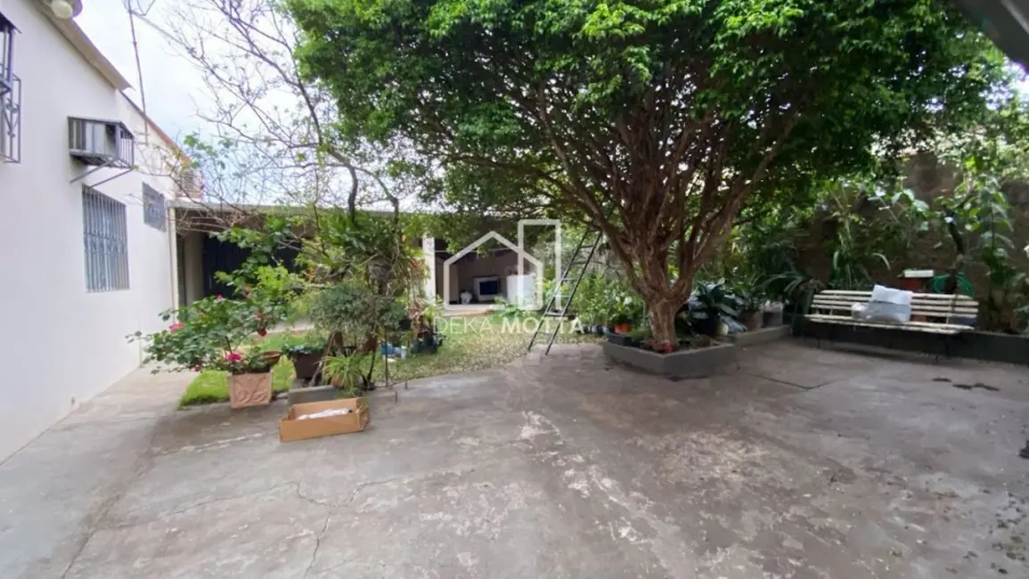 Foto 7 de Casa com 3 quartos à venda, 375m2 em Brasil, Uberlandia - MG