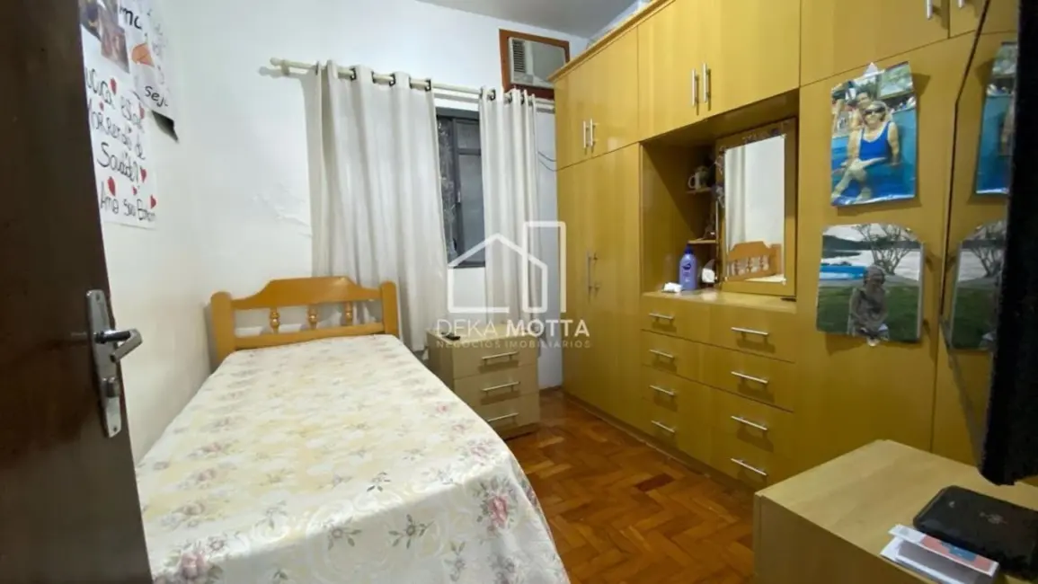 Foto 2 de Casa com 3 quartos à venda, 375m2 em Brasil, Uberlandia - MG