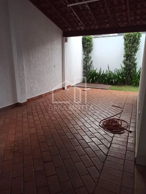 Foto 8 de Casa com 3 quartos à venda, 180m2 em Jardim América I, Uberlandia - MG