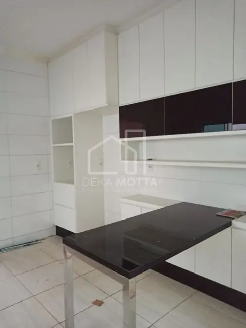 Foto 4 de Casa com 3 quartos à venda, 180m2 em Jardim América I, Uberlandia - MG