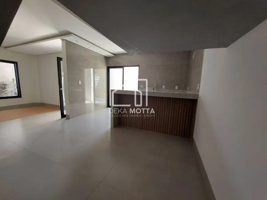 Sobrado com 3 quartos à venda, 100m2 em Grand Ville, Uberlandia - MG - imagem 5 Foto 5 de Sobrado com 3 quartos à venda, 100m2 em Grand Ville, Uberlandia - MG