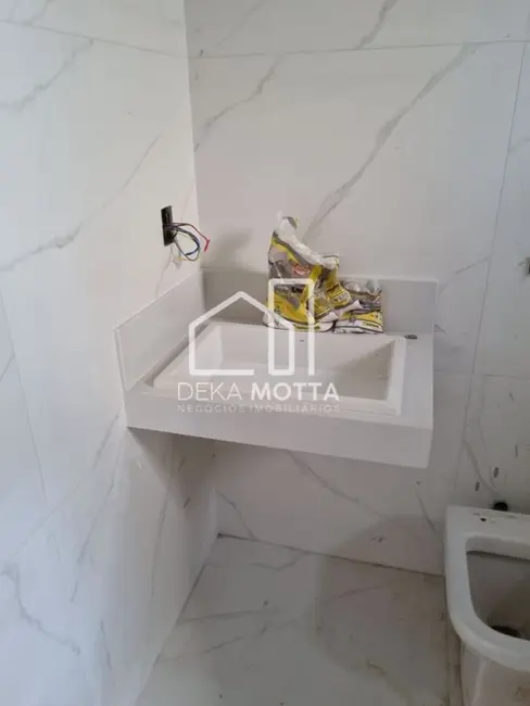 Foto 3 de Casa com 3 quartos à venda, 300m2 em Grand Ville, Uberlandia - MG