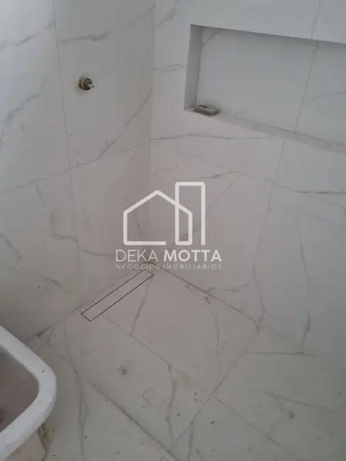 Foto 2 de Casa com 3 quartos à venda, 300m2 em Grand Ville, Uberlandia - MG