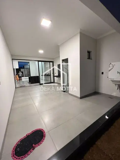 Foto 4 de Casa com 3 quartos à venda, 250m2 em Aclimação, Uberlandia - MG