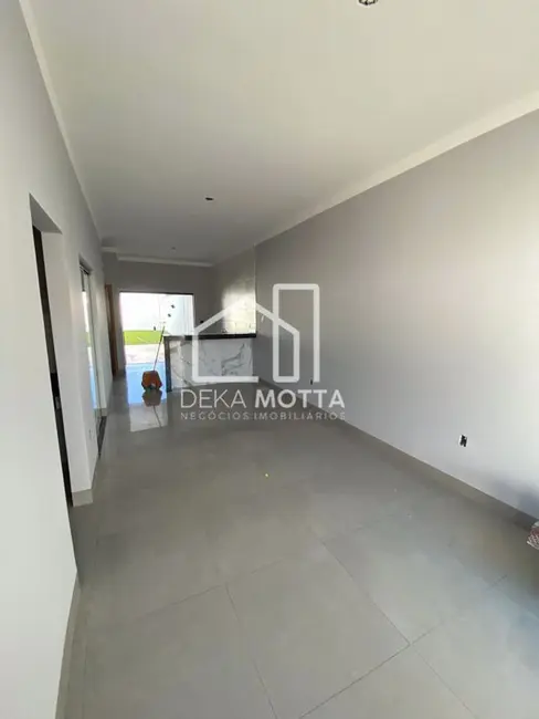 Foto 1 de Casa com 3 quartos à venda, 120m2 em Marta Helena, Uberlandia - MG