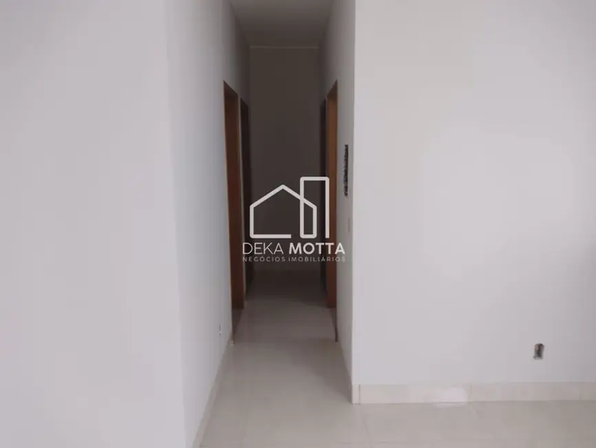 Foto 5 de Casa com 3 quartos à venda, 112m2 em Nossa Senhora das Graças, Uberlandia - MG