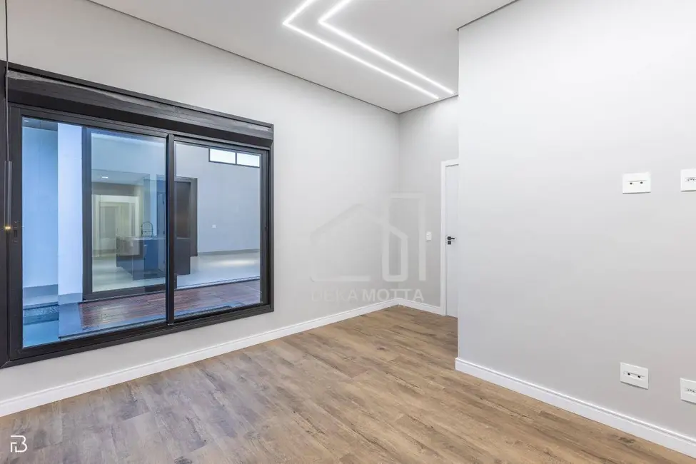 Foto 5 de Casa de Condomínio com 3 quartos à venda, 300m2 em Grand Ville, Uberlandia - MG