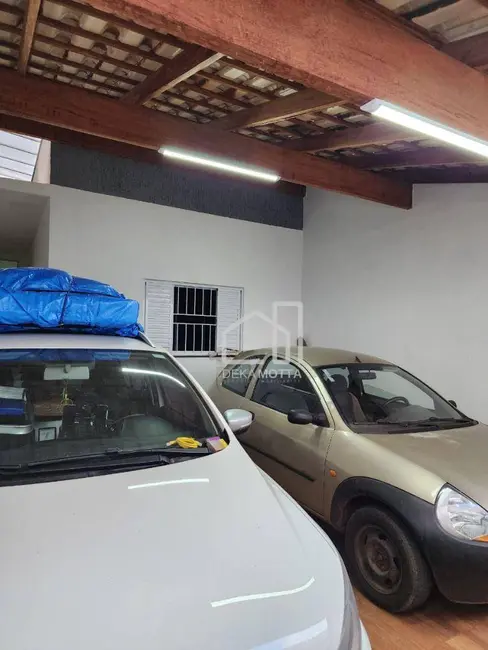 Foto 3 de Casa com 2 quartos à venda, 125m2 em Uberlandia - MG