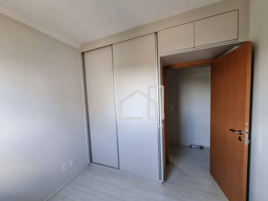 Foto 5 de Apartamento com 3 quartos à venda, 78m2 em Tubalina, Uberlandia - MG