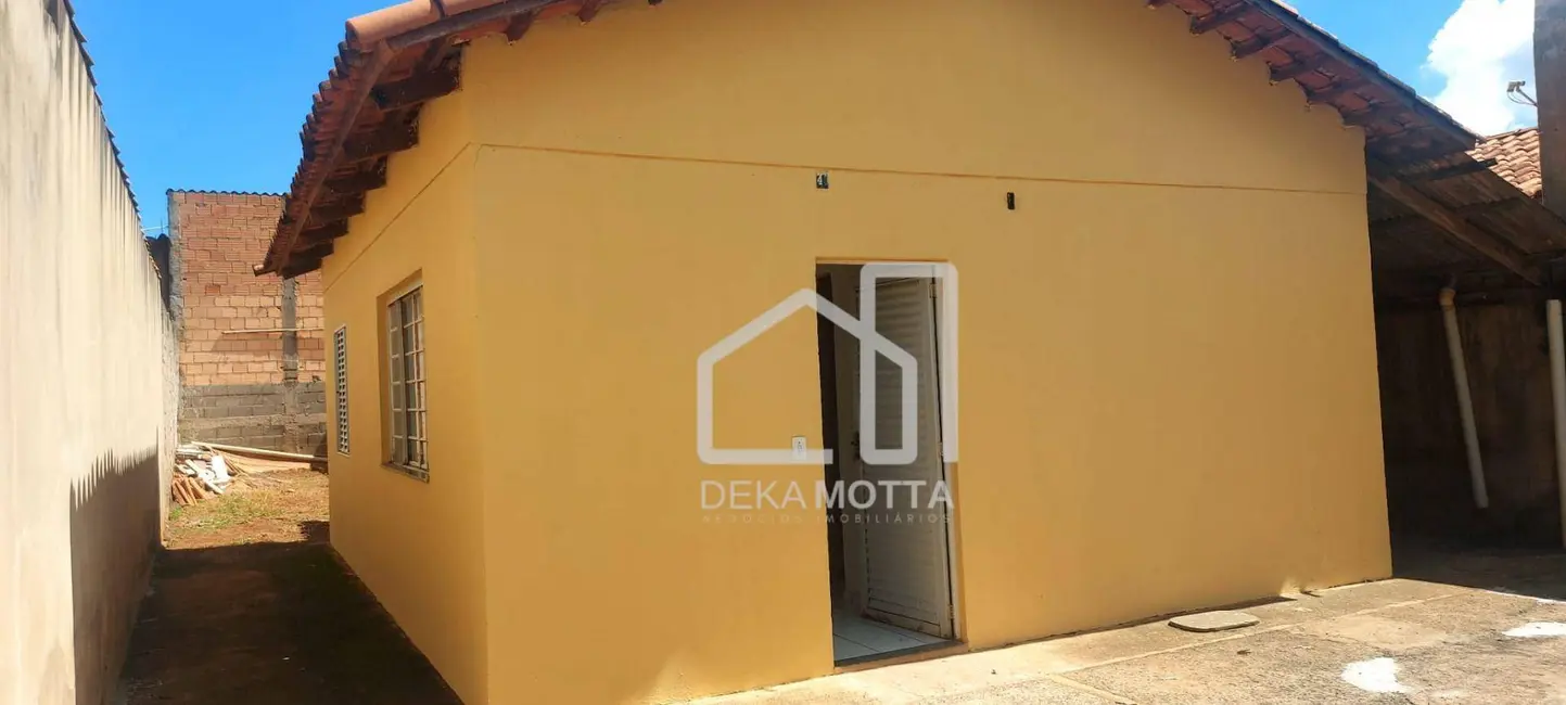 Foto 1 de Casa de Condomínio com 3 quartos à venda, 250m2 em Jardim Holanda, Uberlandia - MG