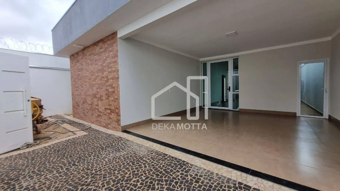 Foto 4 de Casa de Condomínio com 3 quartos à venda, 200m2 em Grand Ville, Uberlandia - MG