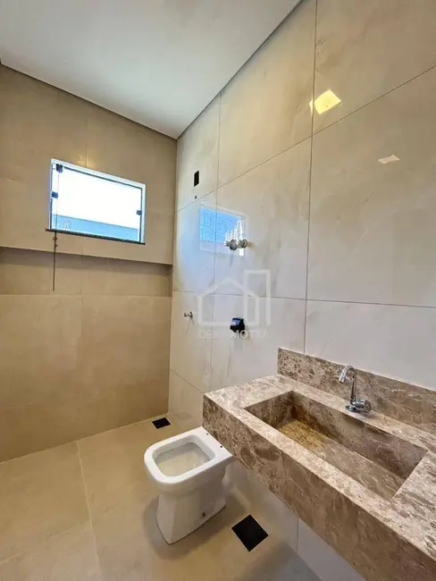 Foto 5 de Casa de Condomínio com 2 quartos à venda, 250m2 em Uberlandia - MG