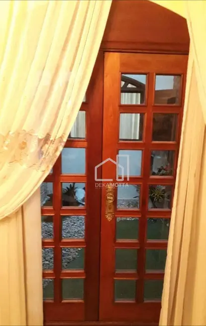 Foto 6 de Casa de Condomínio com 3 quartos à venda, 300m2 em Aclimação, Uberlandia - MG