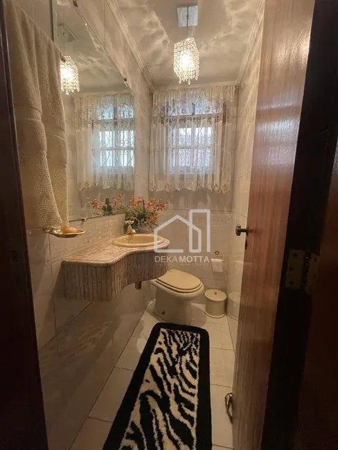 Foto 8 de Casa de Condomínio com 3 quartos à venda, 300m2 em Aclimação, Uberlandia - MG