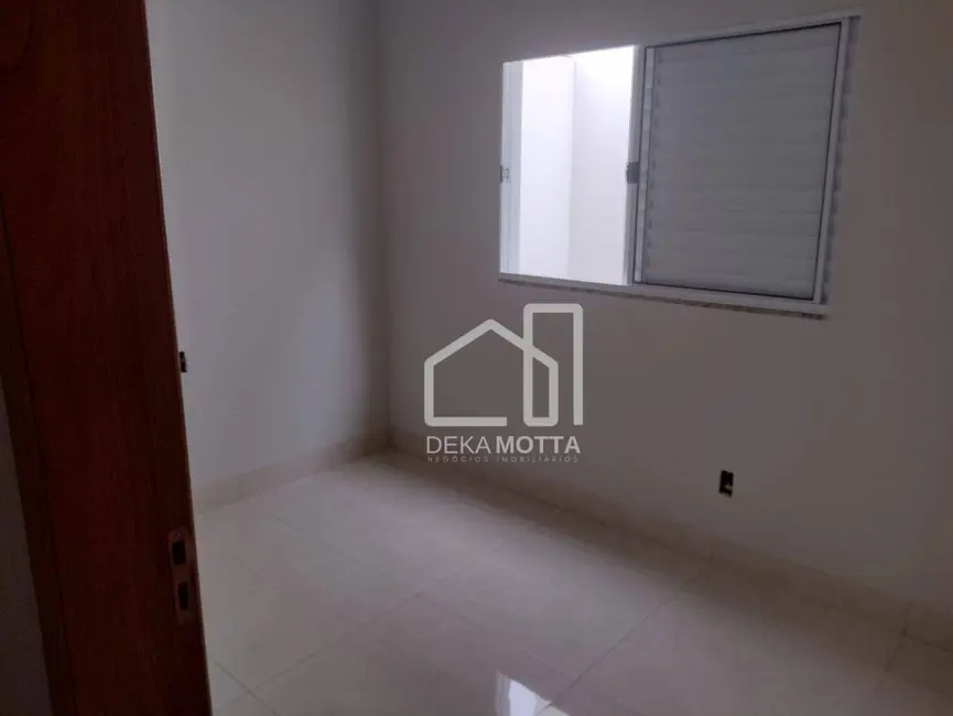 Foto 1 de Casa de Condomínio com 3 quartos à venda, 68m2 em Nossa Senhora das Graças, Uberlandia - MG