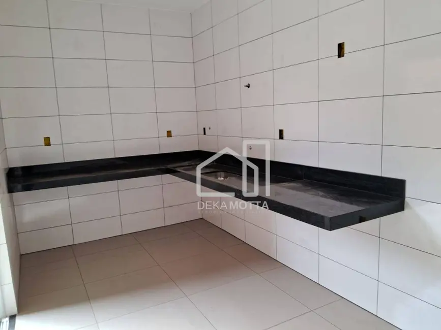 Casa com 2 quartos à venda, 125m2 em Jardim Ipanema, Uberlandia - MG - imagem 3 Foto 3 de Casa com 2 quartos à venda, 125m2 em Jardim Ipanema, Uberlandia - MG