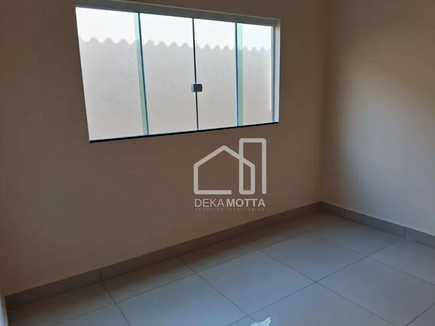 Casa com 2 quartos à venda, 125m2 em Jardim Ipanema, Uberlandia - MG - imagem 6 Foto 6 de Casa com 2 quartos à venda, 125m2 em Jardim Ipanema, Uberlandia - MG