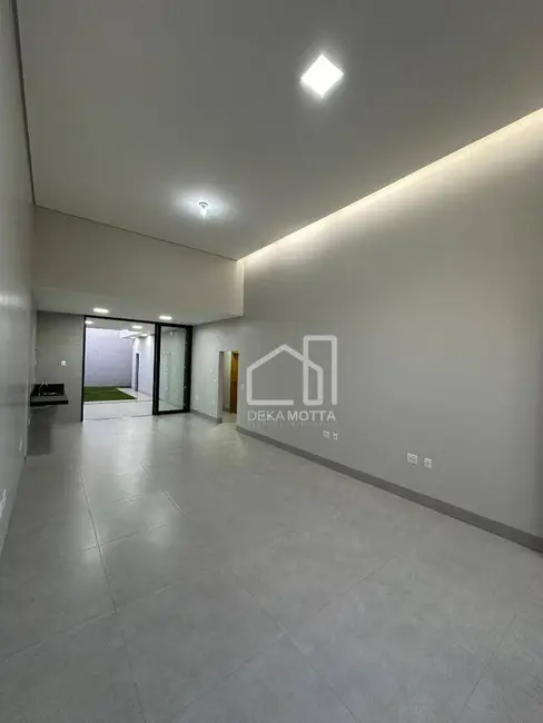 Foto 3 de Casa com 3 quartos à venda, 250m2 em Aclimação, Uberlandia - MG