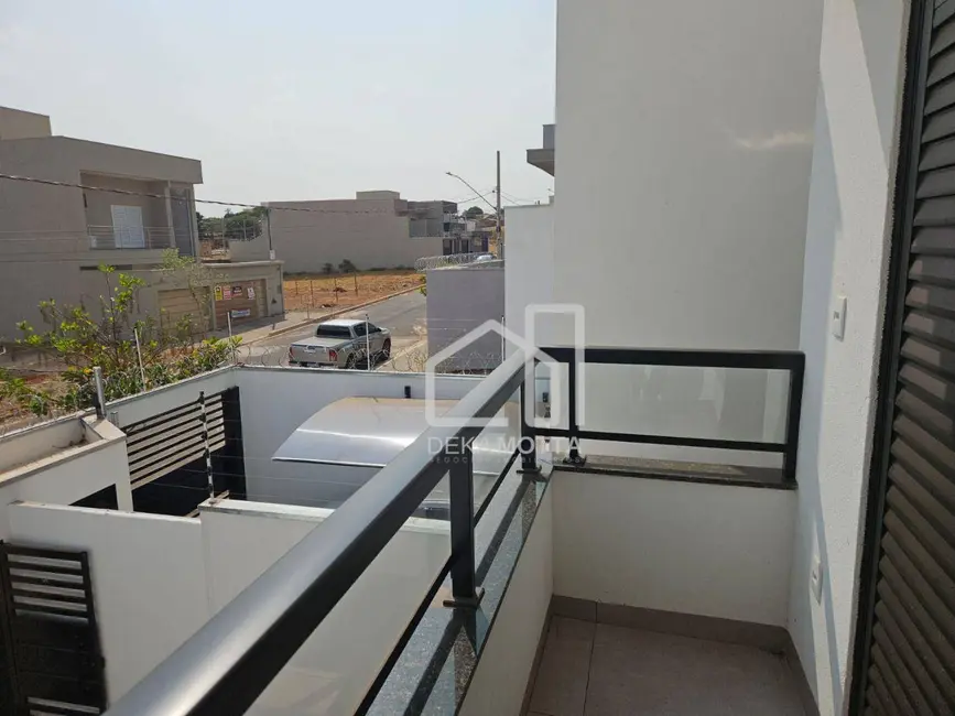 Foto 9 de Casa com 3 quartos à venda, 126m2 em Aclimação, Uberlandia - MG