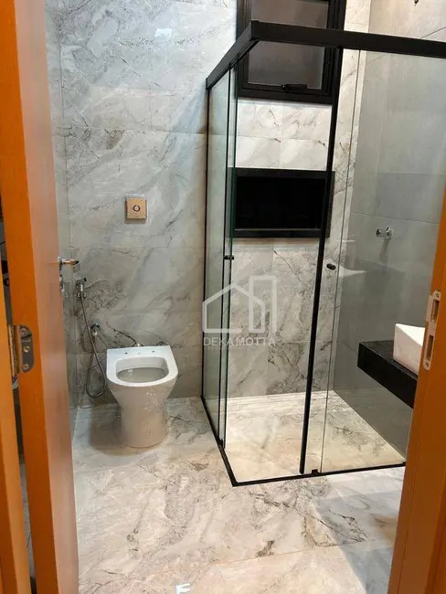 Foto 5 de Casa com 2 quartos à venda, 125m2 em Aclimação, Uberlandia - MG