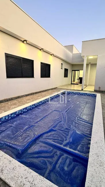 Foto 1 de Casa com 3 quartos à venda, 250m2 em Aclimação, Uberlandia - MG
