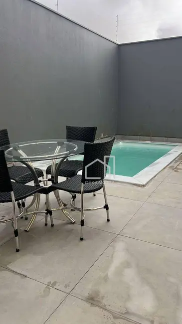 Foto 3 de Casa com 2 quartos à venda, 250m2 em Aclimação, Uberlandia - MG